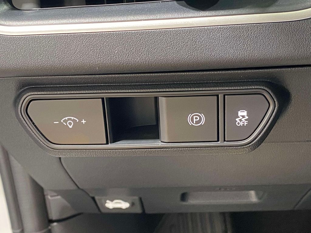 2026 Kia K4 LXS - Snow White Pearl exterior view 19