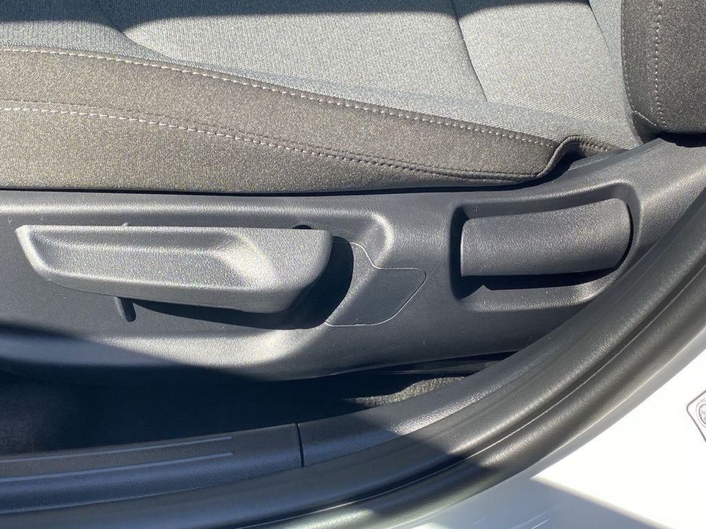 2026 Kia K4 LXS - Snow White Pearl exterior view 13