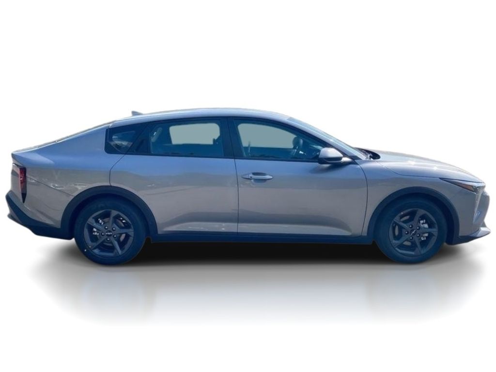 2026 Kia K4 LXS - STEEL GRAY exterior view 9