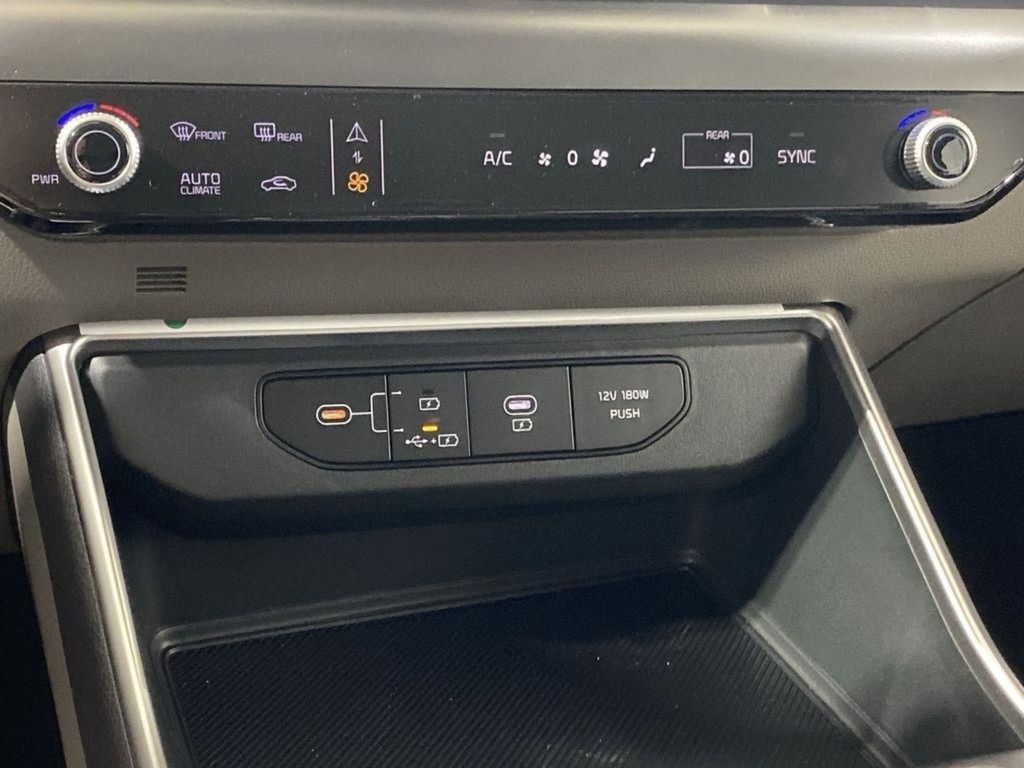 2026 Kia Carnival LXS - Snow White Pearl exterior view 16
