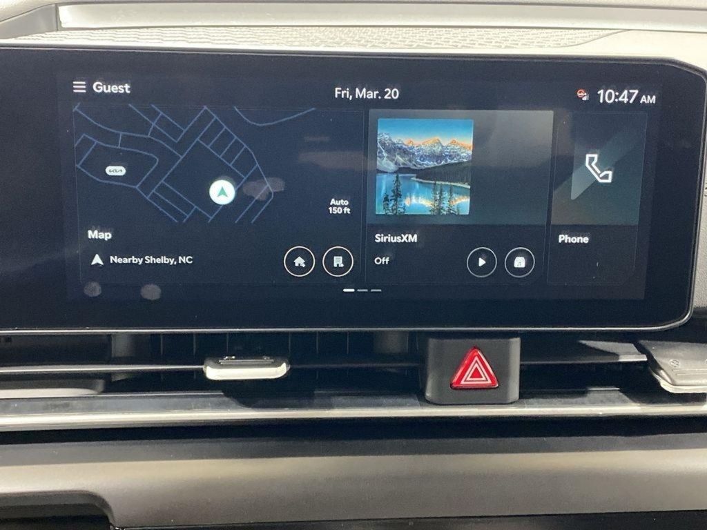 2026 Kia Carnival LXS - Snow White Pearl exterior view 11