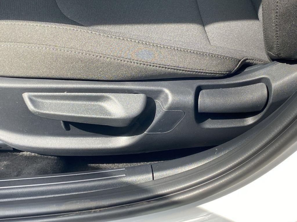 2026 Kia K4 LXS - Snow White Pearl exterior view 13