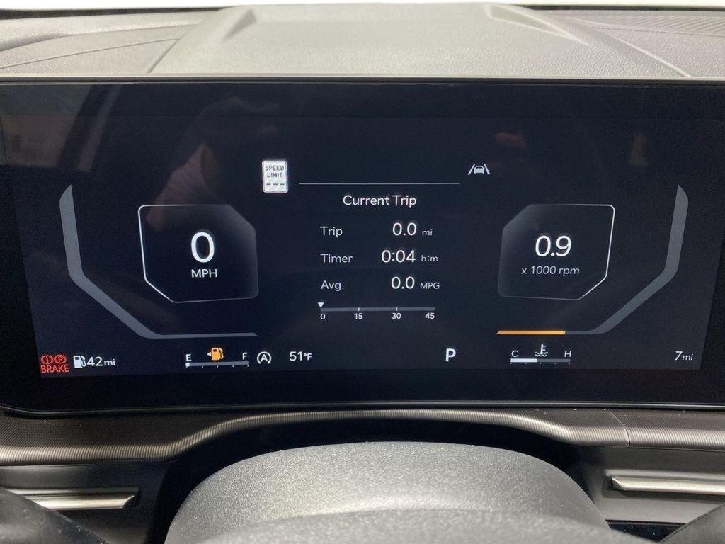 2026 Kia Sportage SX-Prestige - Glacial White Pearl exterior view 9