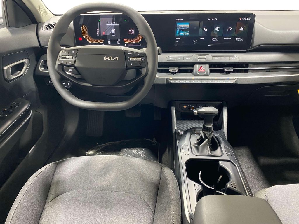 2026 Kia K4 LXS - Snow White Pearl exterior view 12