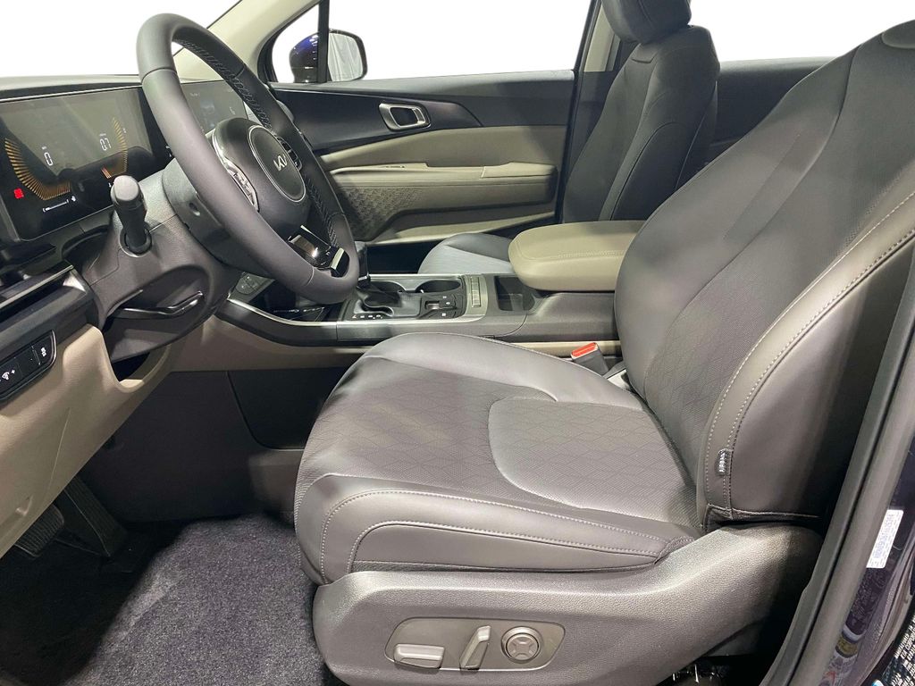 2026 Kia Carnival LXS - Deep Chroma Blue exterior view 14