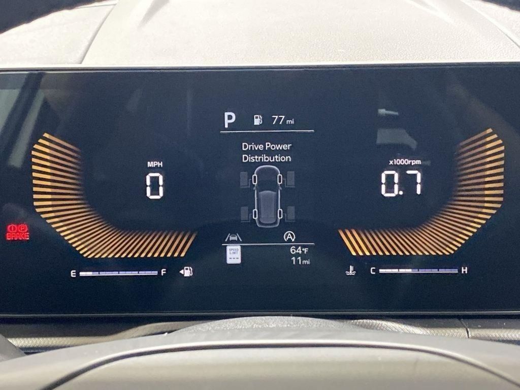 2026 Kia Sportage LX - Snow White Pearl exterior view 9