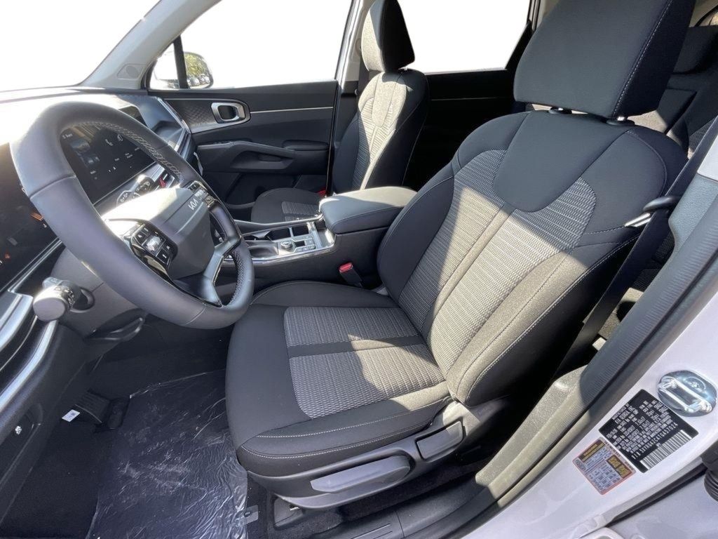 2026 Kia Sorento LX - Glacial White Pearl exterior view 12