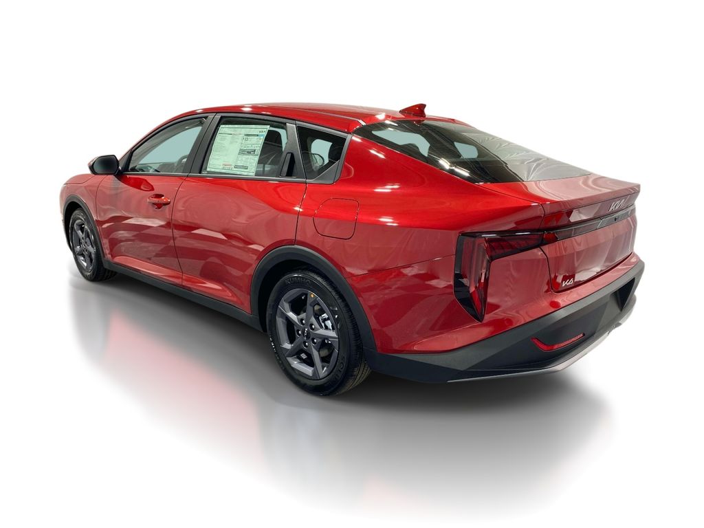 2026 Kia K4 LXS - CURRANT RED exterior view 3