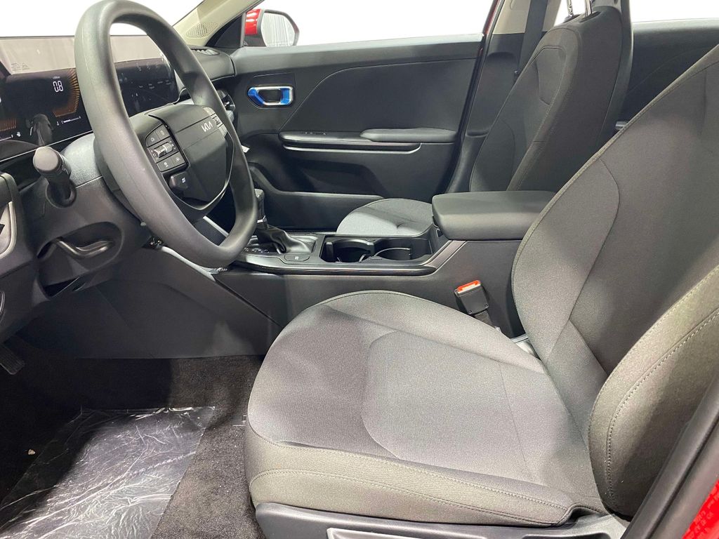 2026 Kia K4 LXS - CURRANT RED exterior view 16