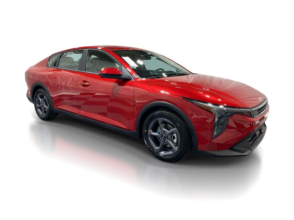 2026 Kia K4 LXS - CURRANT RED exterior view 5