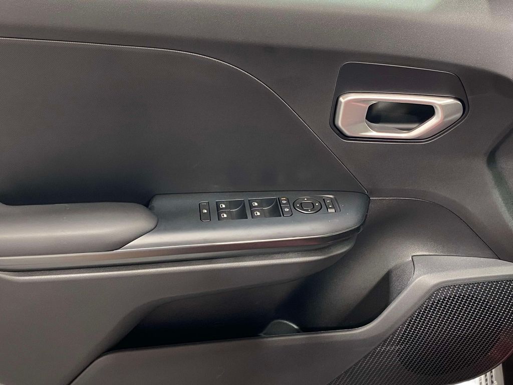 2026 Kia K4 LXS - CURRANT RED exterior view 18