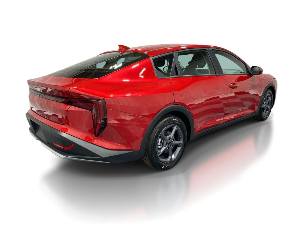 2026 Kia K4 LXS - CURRANT RED exterior view 4