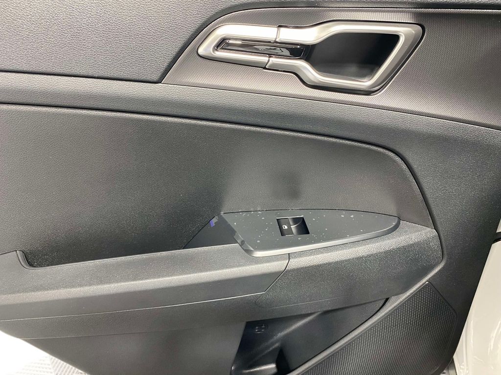 2026 Kia Sportage LX - Glacial White Pearl exterior view 14