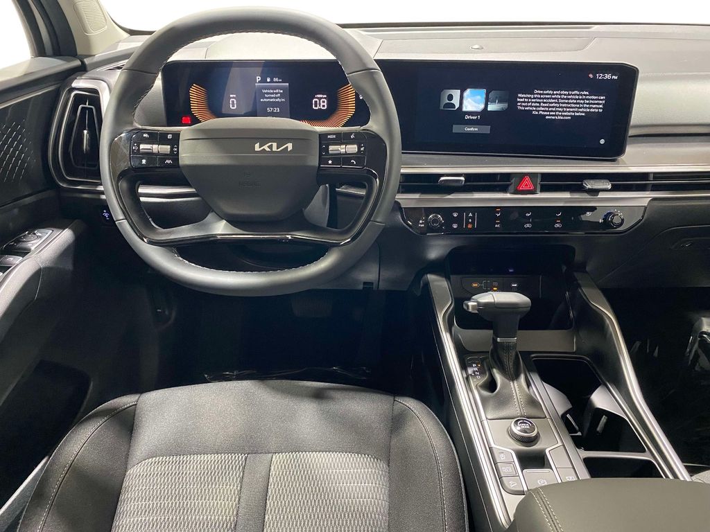 2026 Kia Sorento LX - IVORY SILVER exterior view 10