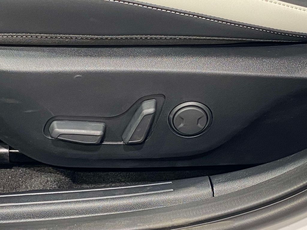 2026 Kia K4 GT-Line Turbo - Snow White Pearl exterior view 17