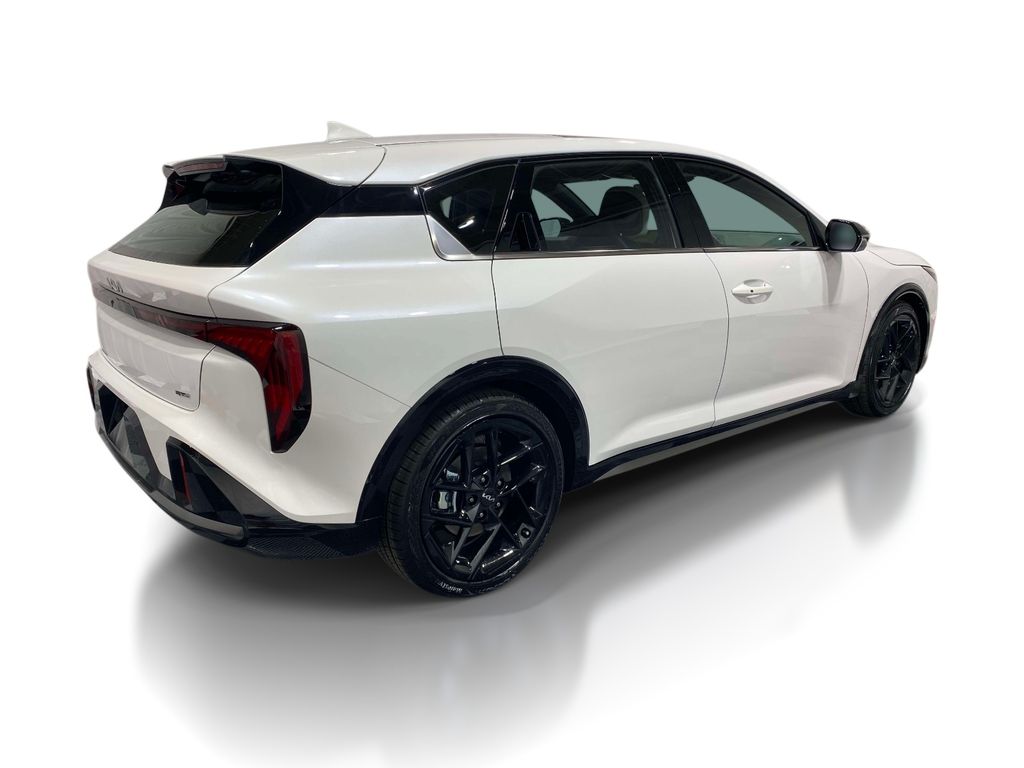 2026 Kia K4 GT-Line Turbo - Snow White Pearl exterior view 4