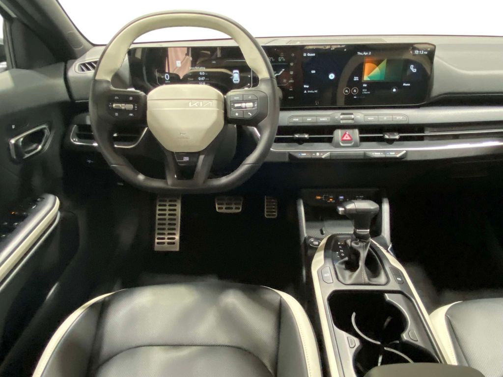 2026 Kia K4 GT-Line Turbo - Snow White Pearl exterior view 10