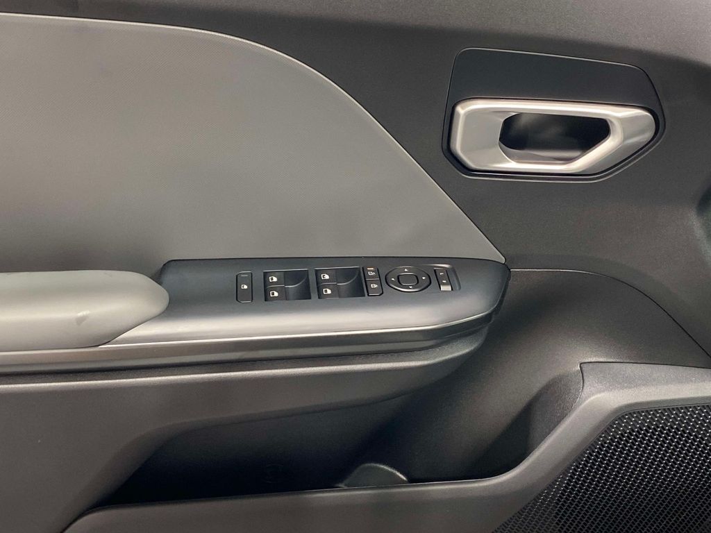 2026 Kia K4 LXS - Interstellar Gray exterior view 17