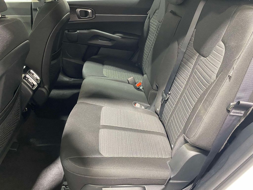 2026 Kia Sorento LX - Glacial White Pearl exterior view 11