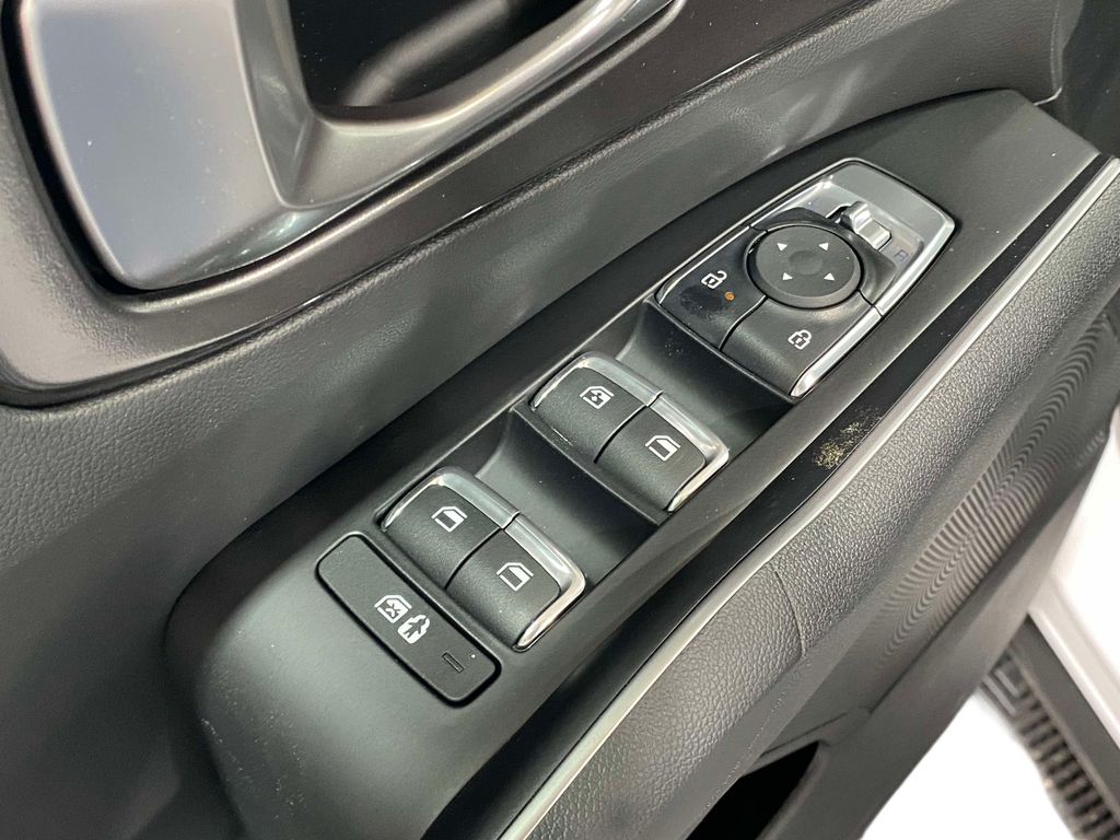 2026 Kia Sorento LX - Glacial White Pearl exterior view 19