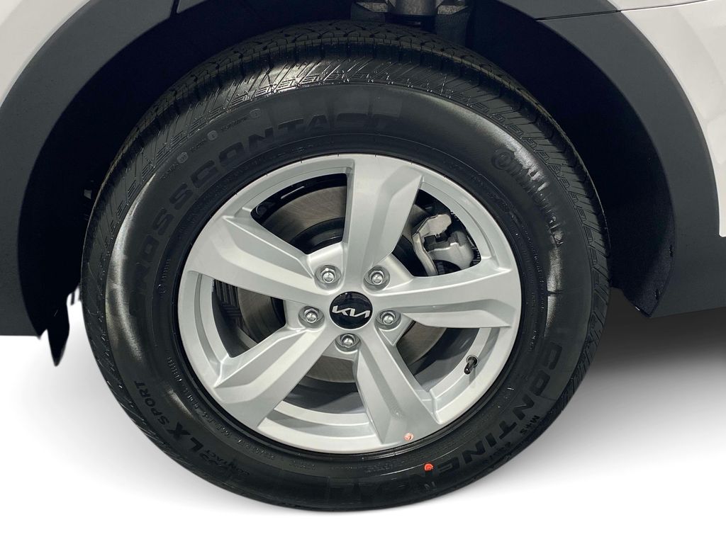 2026 Kia Sorento LX - Glacial White Pearl exterior view 7