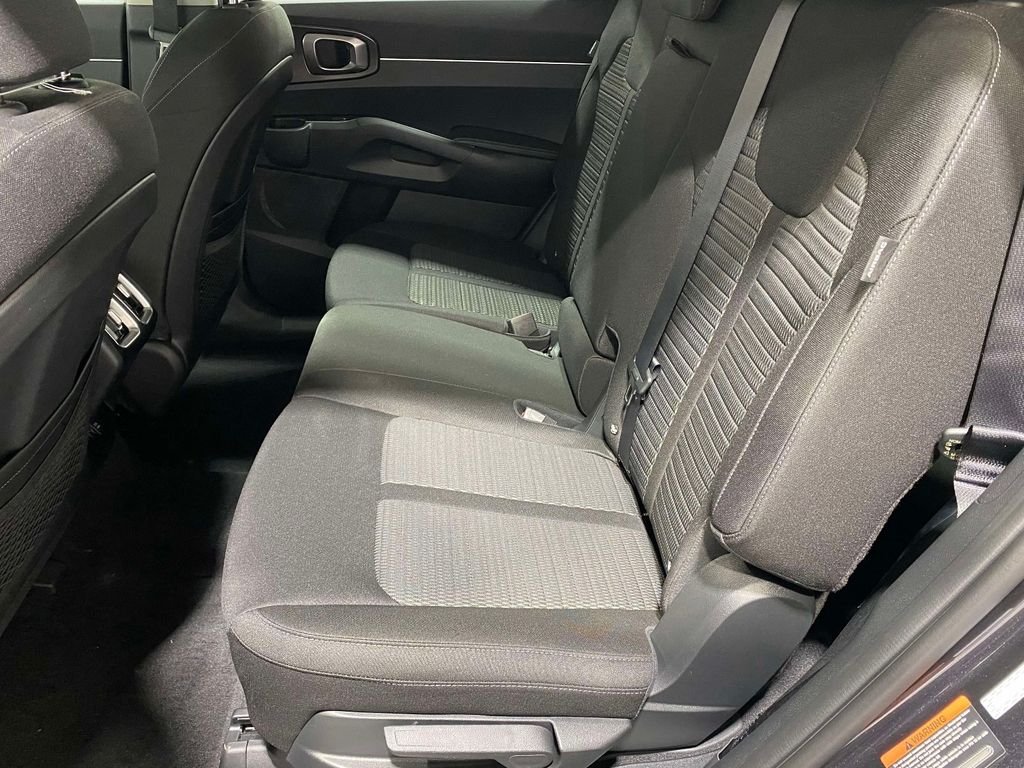 2026 Kia Sorento LX - PANTHERA METAL exterior view 11