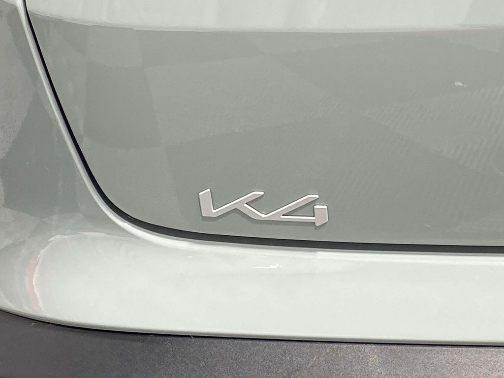 2026 Kia K4 LXS - MORNING HAZE exterior view 8