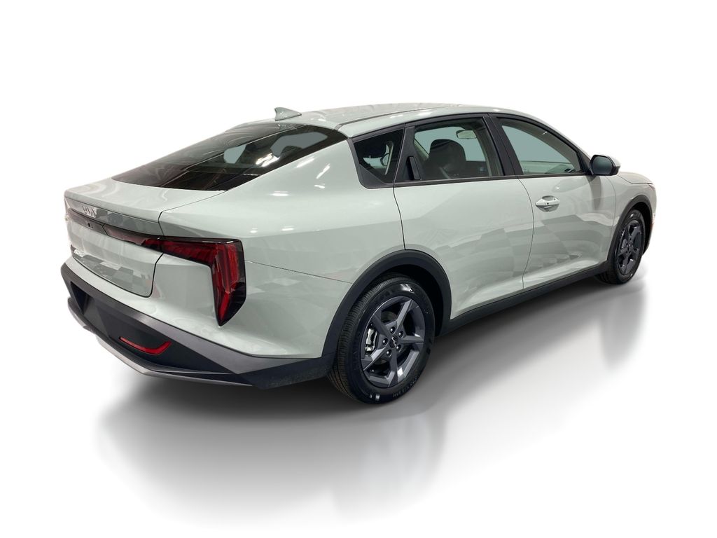 2026 Kia K4 LXS - MORNING HAZE exterior view 4