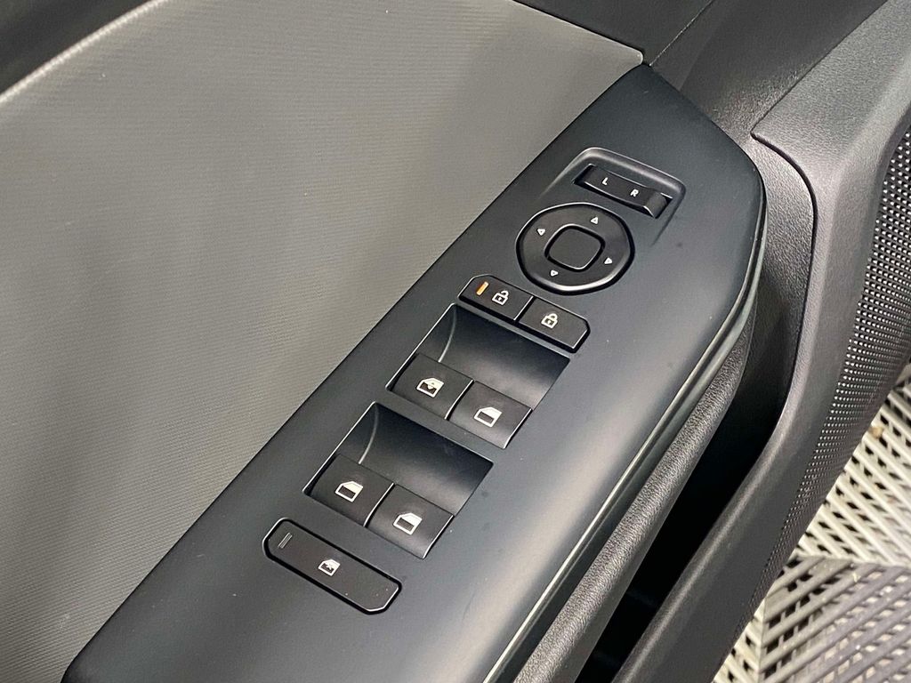 2026 Kia K4 LXS - MORNING HAZE exterior view 18