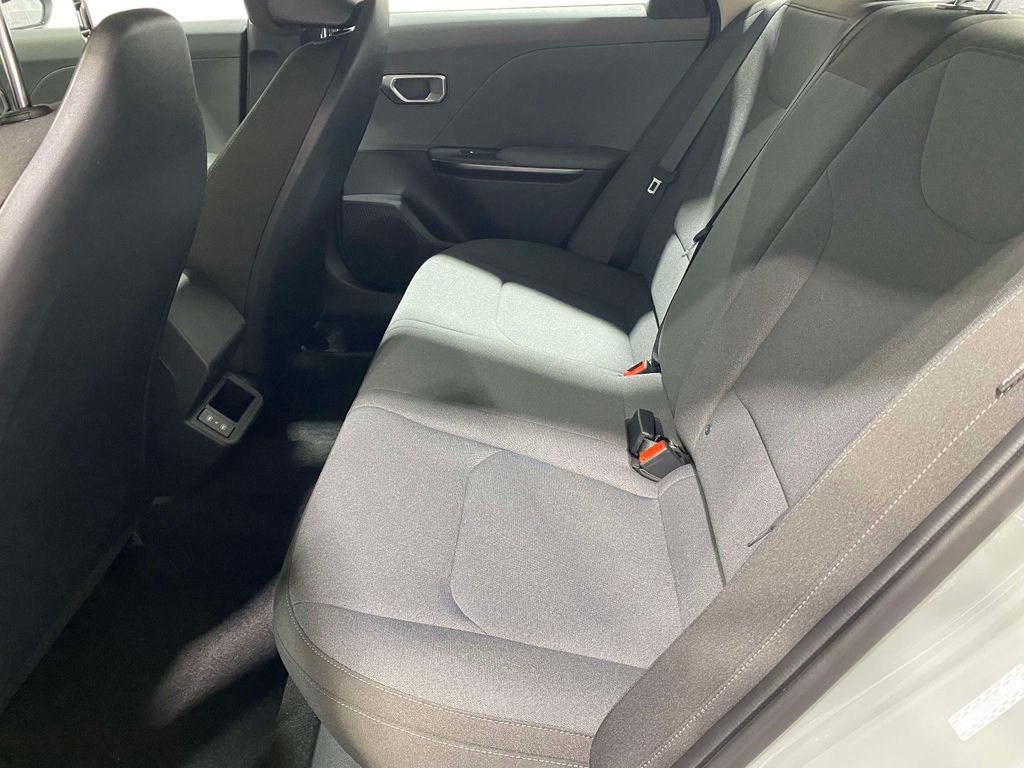 2026 Kia K4 LXS - MORNING HAZE exterior view 11