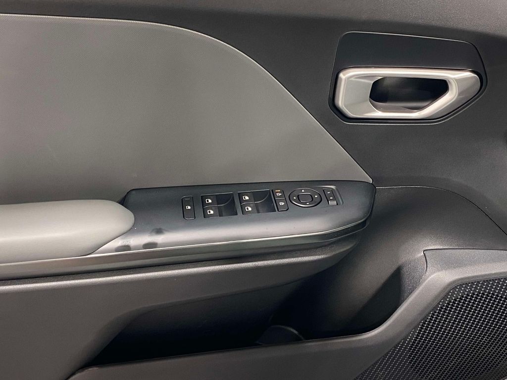 2026 Kia K4 LXS - MORNING HAZE exterior view 17
