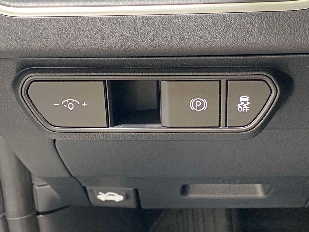 2026 Kia K4 LX - Snow White Pearl exterior view 19