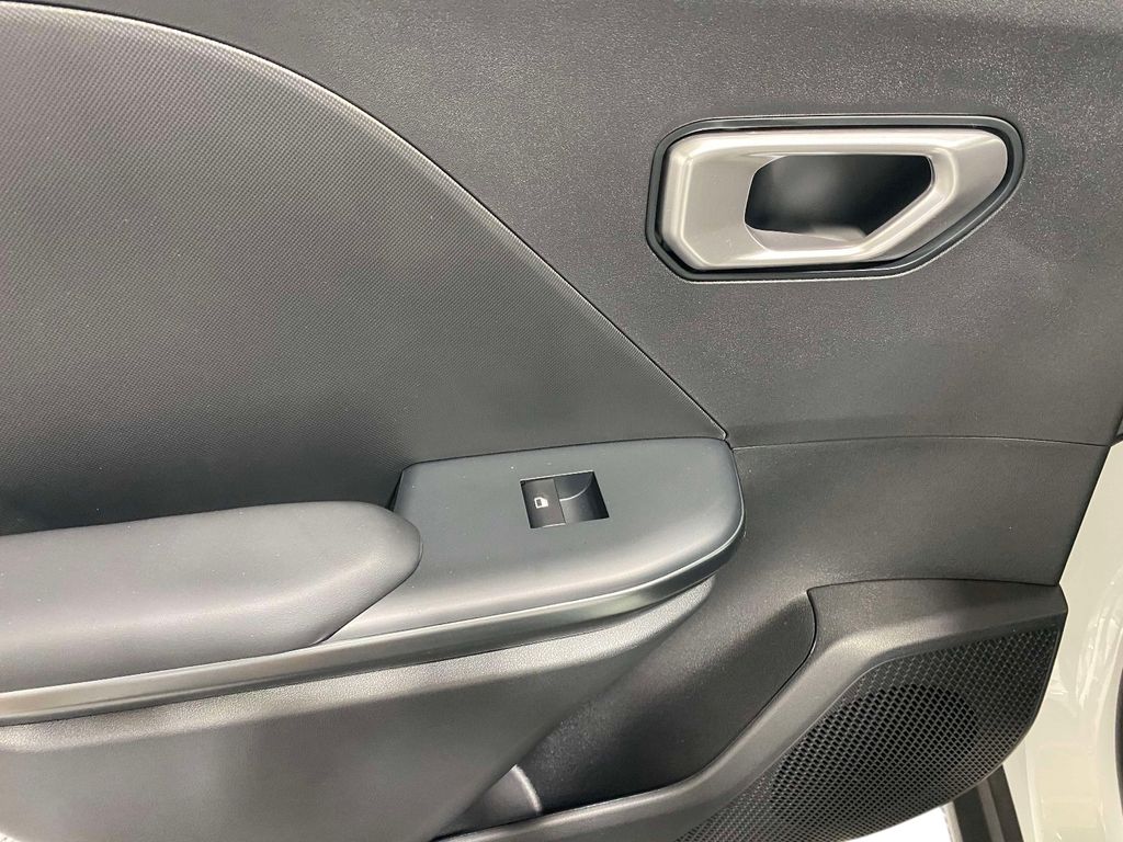 2026 Kia K4 LX - Snow White Pearl exterior view 13