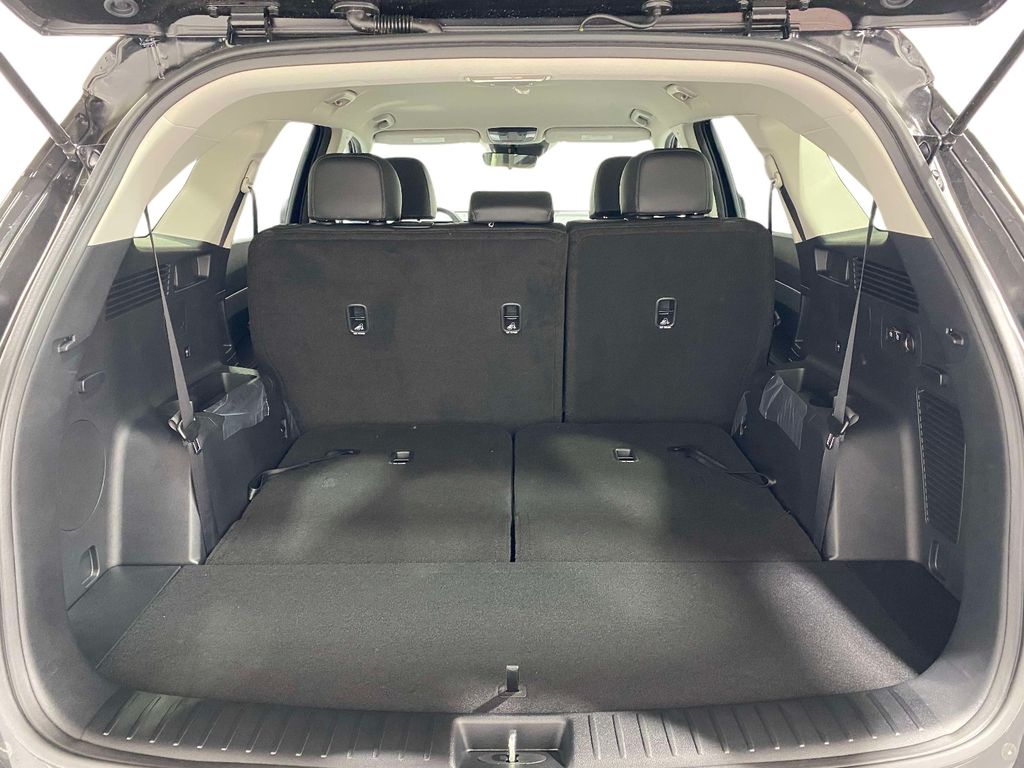 2026 Kia Sorento S - Ebony Black exterior view 9