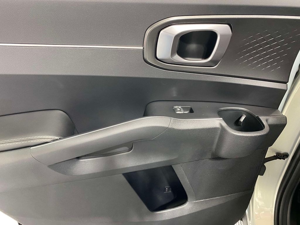 2026 Kia Sorento S - IVORY SILVER exterior view 14