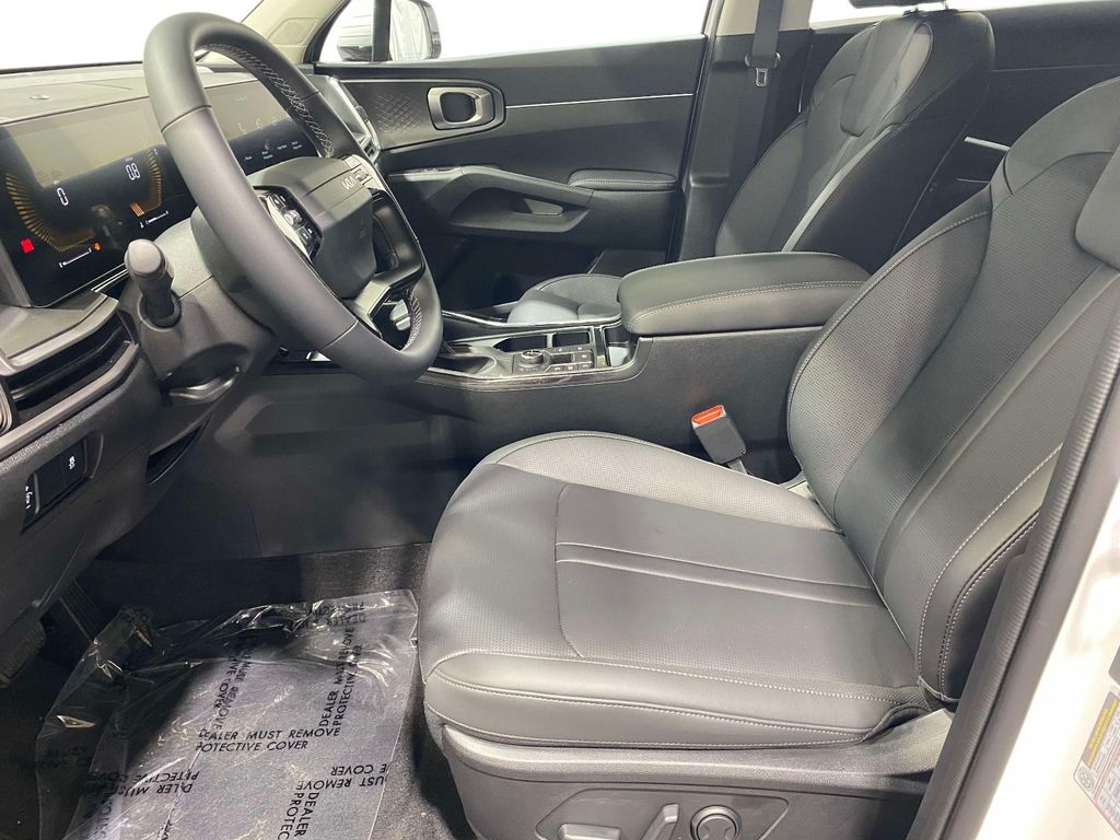 2026 Kia Sorento S - Glacial White Pearl exterior view 14