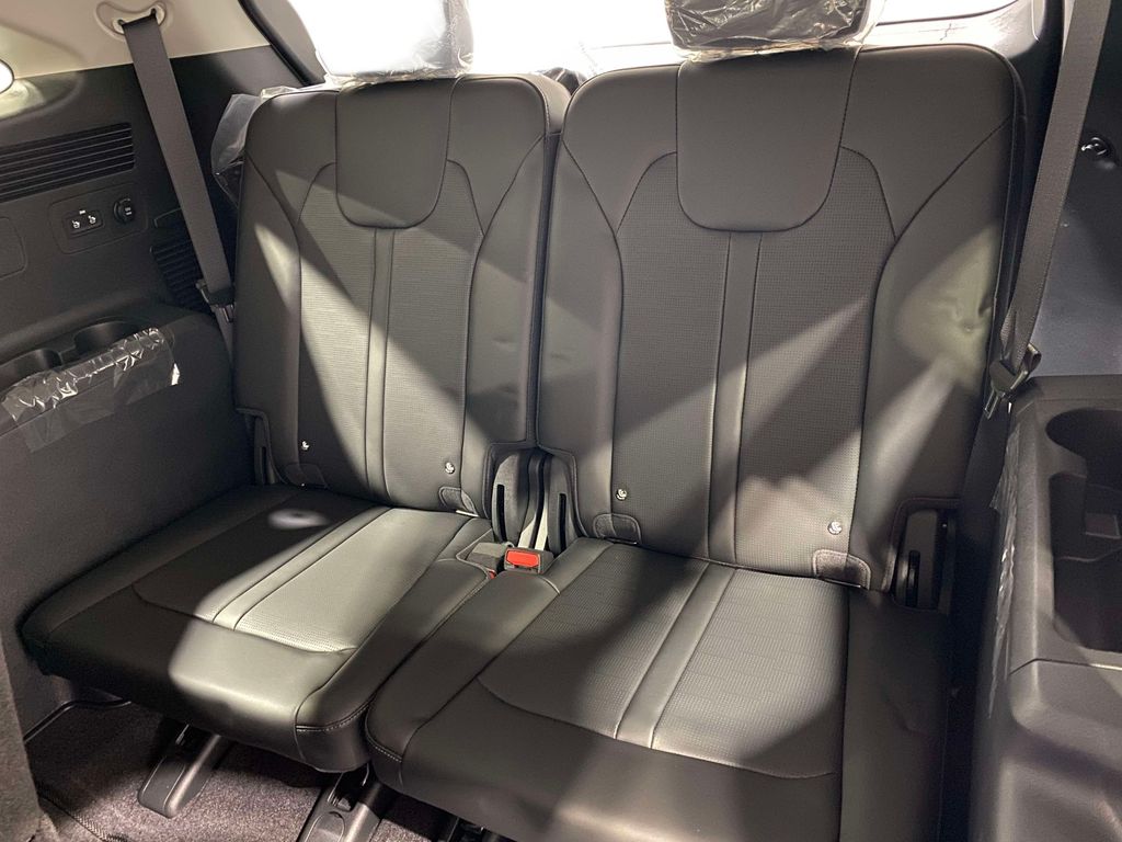 2026 Kia Sorento S - Glacial White Pearl exterior view 12