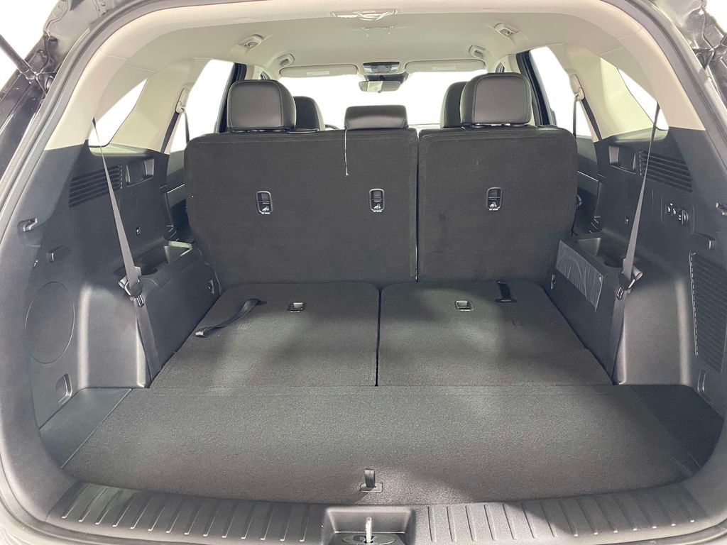 2026 Kia Sorento S - Ebony Black exterior view 9