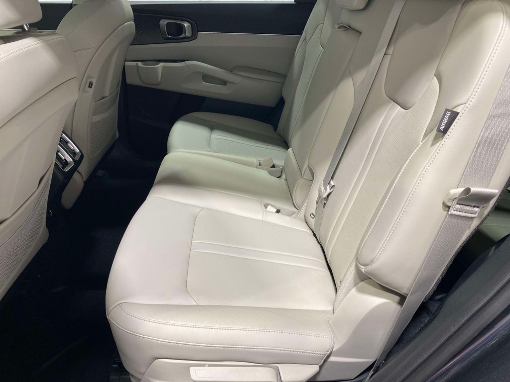 2026 Kia Sorento S - Panthera Metal exterior view 11