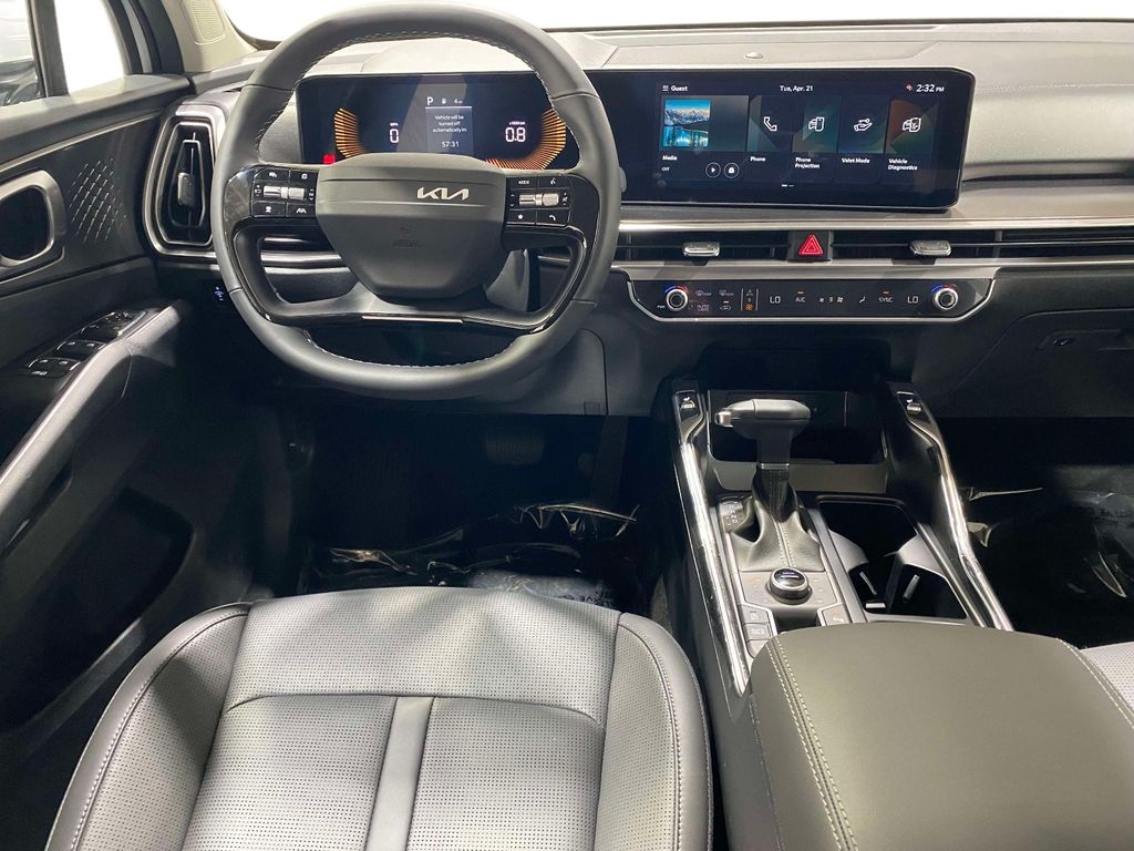 2026 Kia Sorento S - Glacial White Pearl exterior view 9