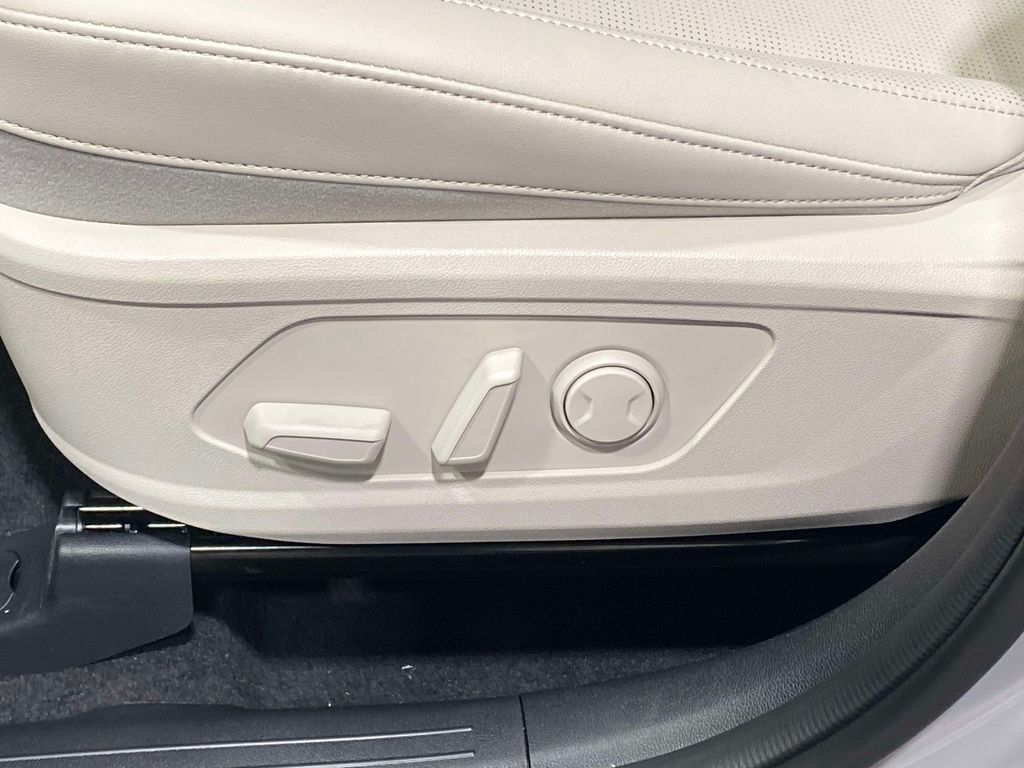 2026 Kia Sorento S - WOLF GRAY exterior view 17