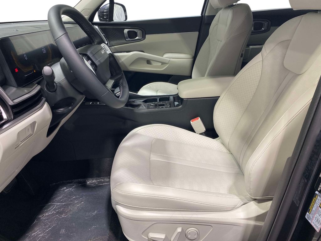 2026 Kia Sorento S - Panthera Metal exterior view 16