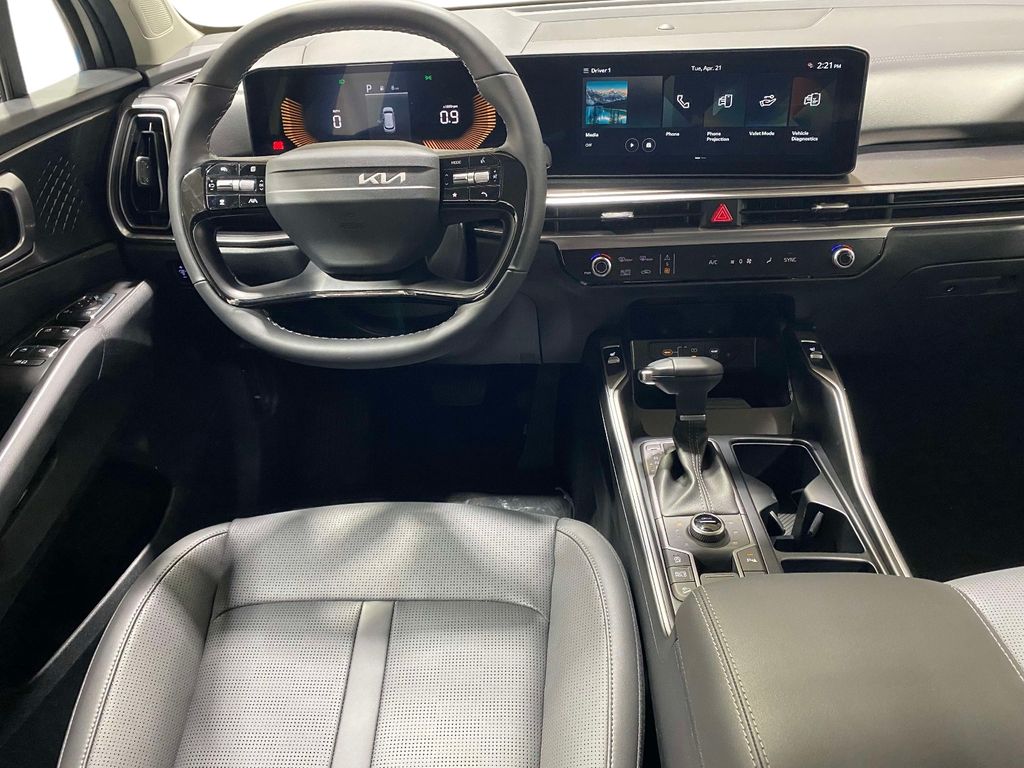 2026 Kia Sorento S - IVORY SILVER exterior view 10