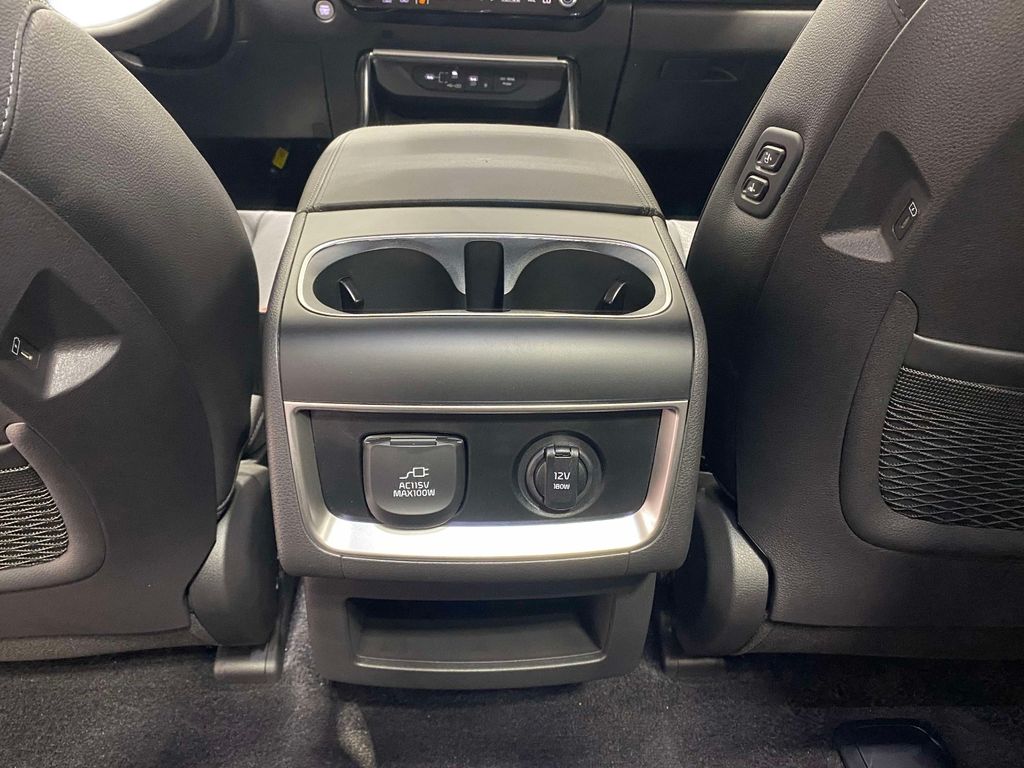2026 Kia Carnival Hybrid SX Prestige - Ceramic Silver exterior view 12
