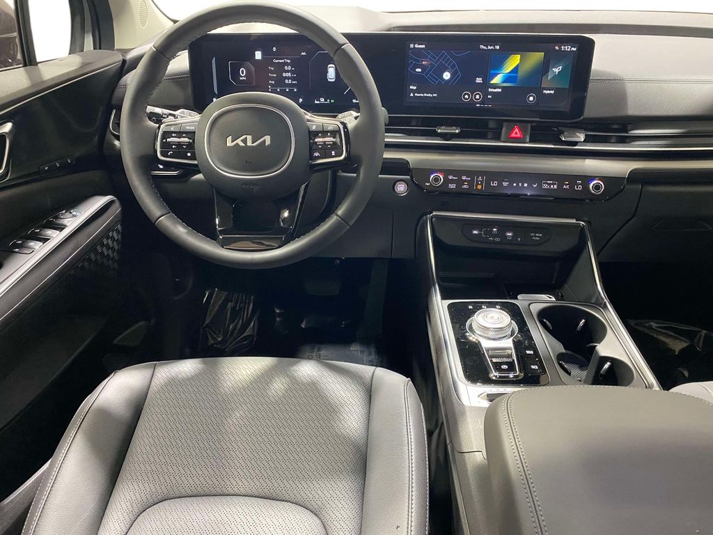 2026 Kia Carnival Hybrid SX Prestige - Ceramic Silver exterior view 10