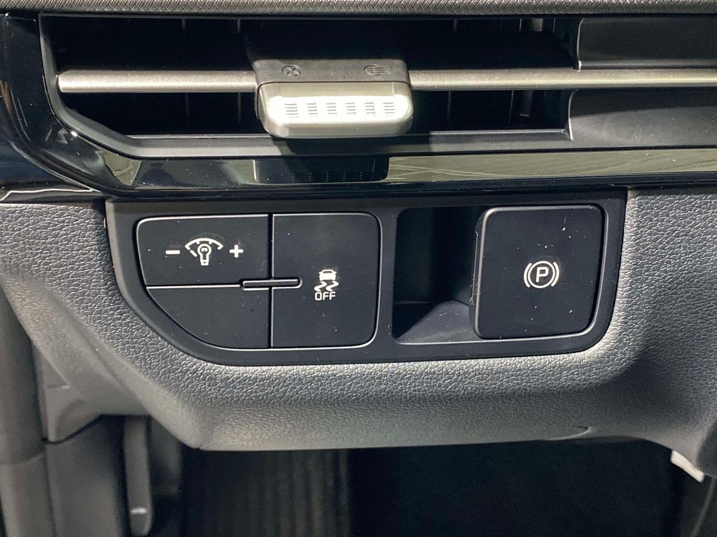 2026 Kia Sportage LX - Glacial White Pearl exterior view 19
