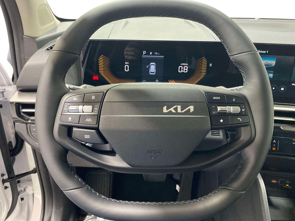 2026 Kia Sportage LX - Glacial White Pearl exterior view 20