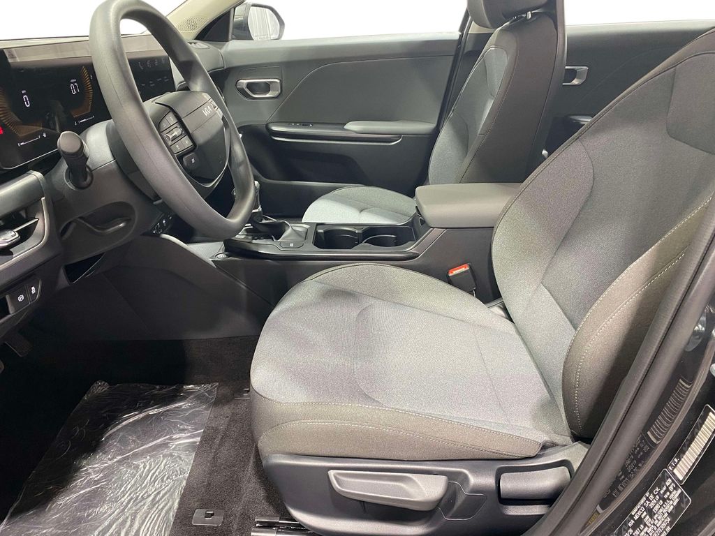 2026 Kia K4 LXS - Interstellar Gray exterior view 16