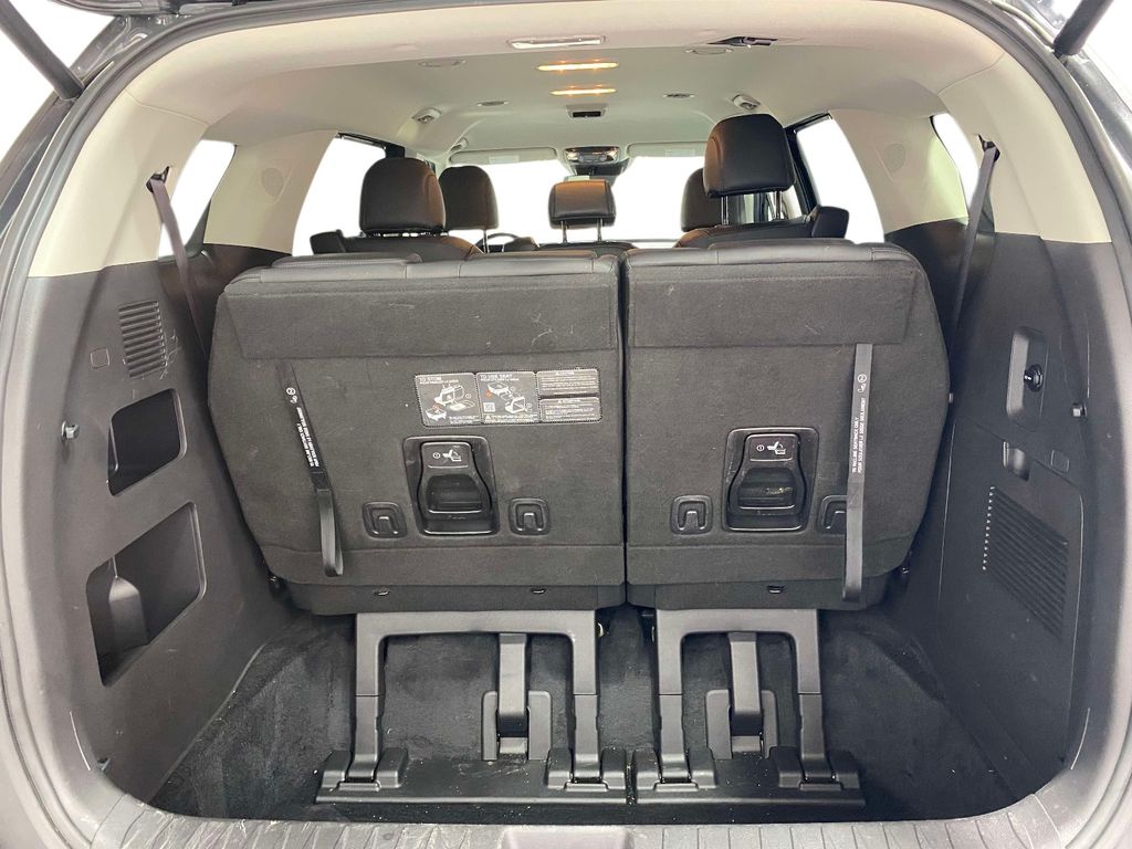 2025 Kia Carnival Hybrid EX - Aurora Black Pearl exterior view 10