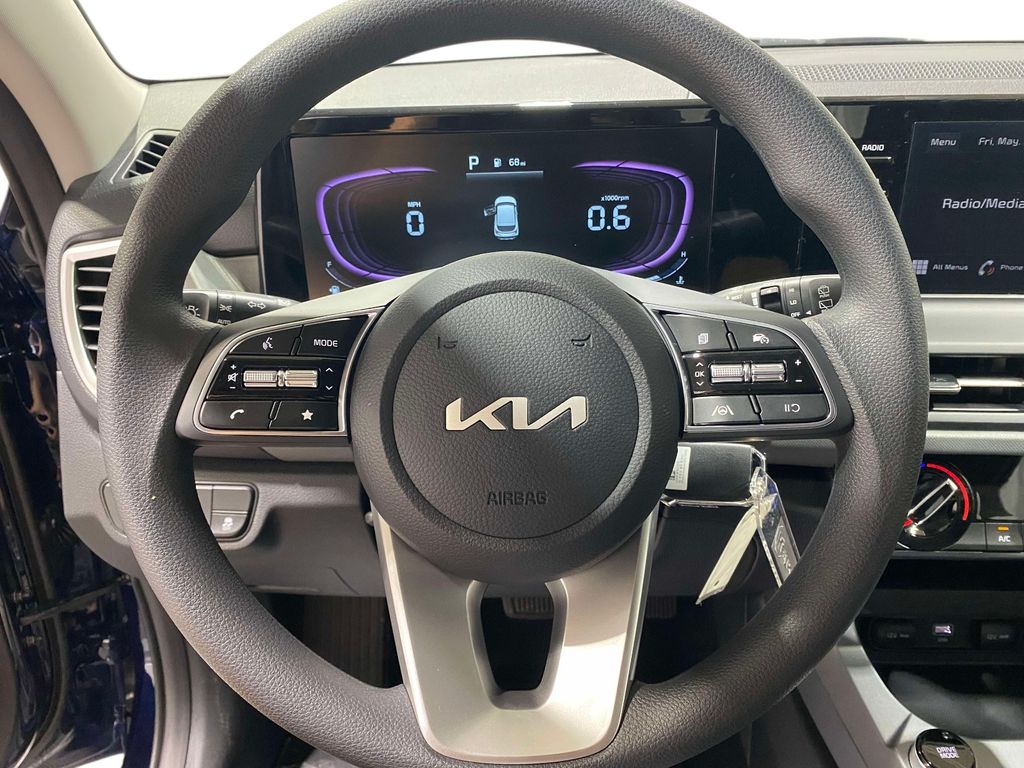 2026 Kia Seltos LX - Dark Ocean Blue exterior view 20